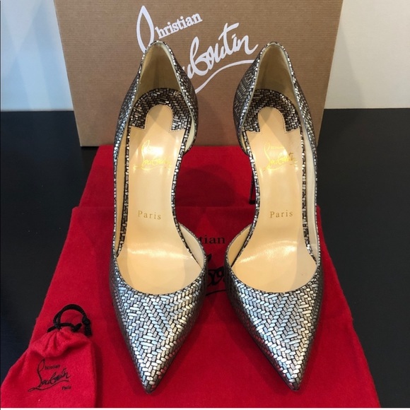 Amazing pair of shoes .. beautiful - Picture 2 of 4